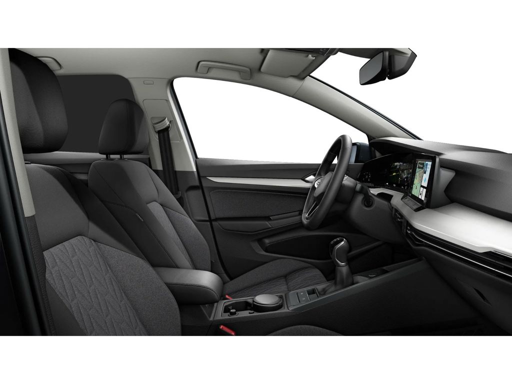 Volkswagen Golf 2024 г. Серый, пробег 41700 км
