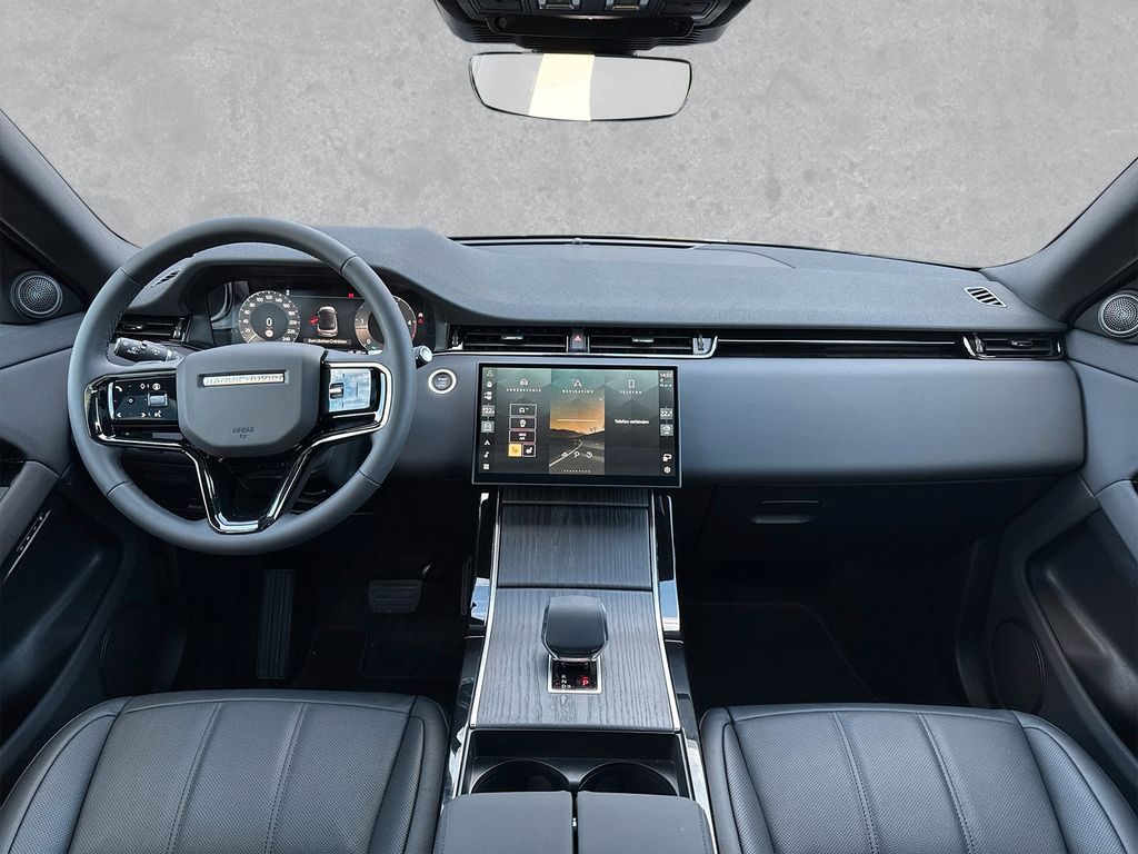 Land Rover Range Rover Evoque 2024 г. Чёрный, пробег 14377 км