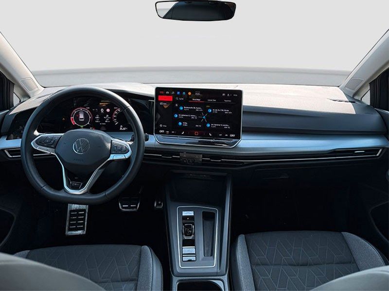 Volkswagen Golf 2025 г. Серый, пробег 23125 км