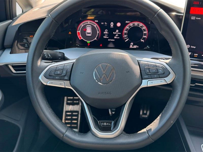 Volkswagen Golf 2025 г. Серый, пробег 23125 км