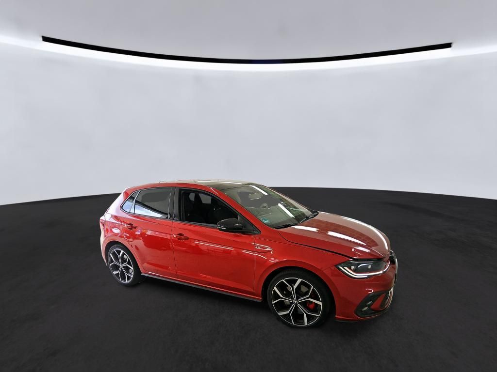 Volkswagen Polo 2022 г. Красный, пробег 48470 км