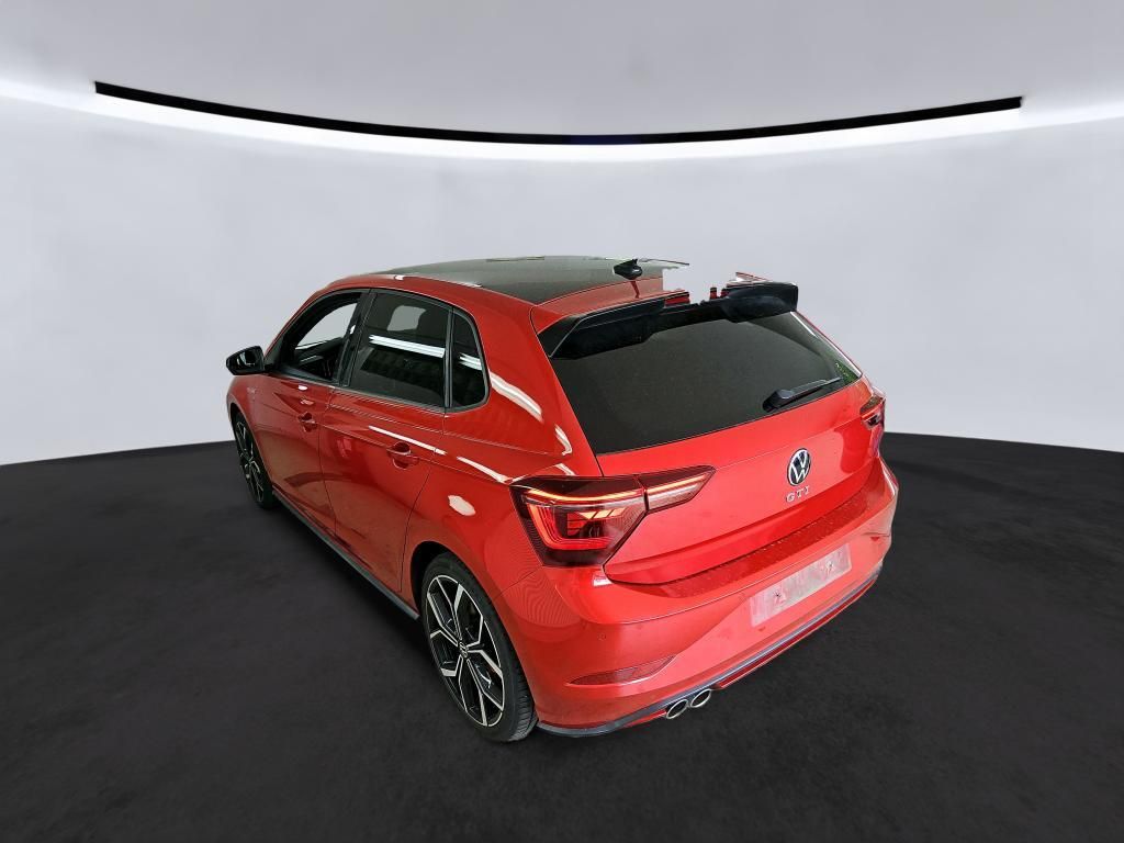 Volkswagen Polo 2022 г. Красный, пробег 48470 км