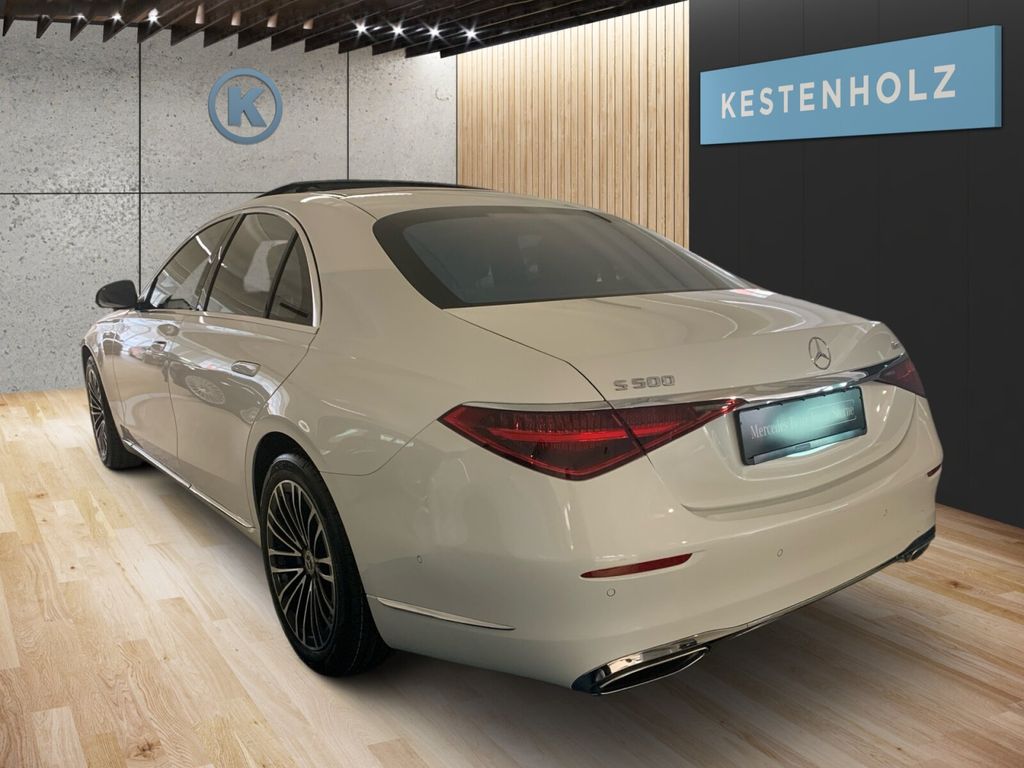 Mercedes-Benz S 500 2021 г. Белый, пробег 28561 км