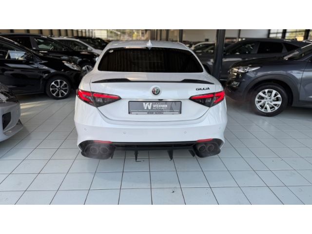 Alfa Romeo Giulia 2022 г. Белый, пробег 58465 км