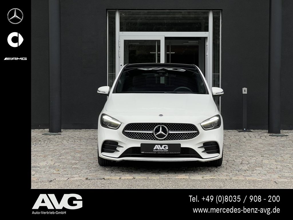 Mercedes-Benz B 220 2026 г. Белый, пробег 8000 км