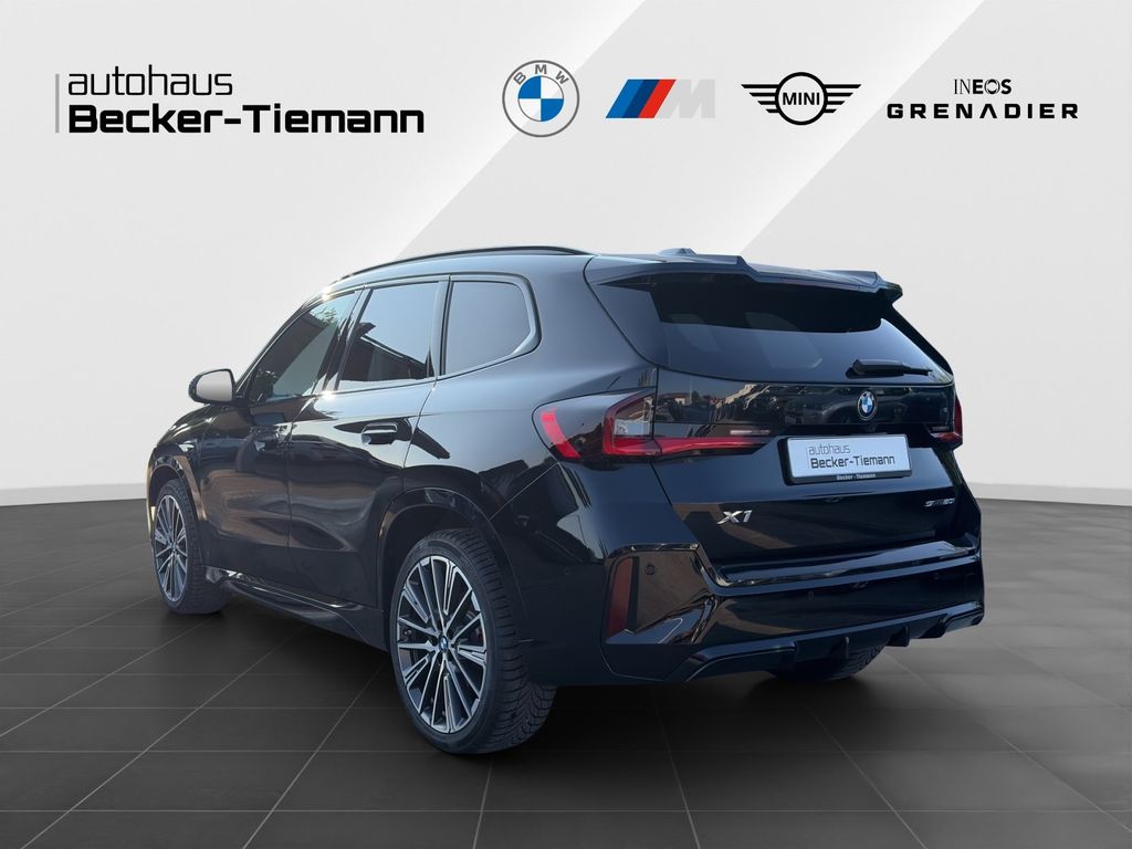 BMW X1 2025 г. Чёрный, пробег 29580 км