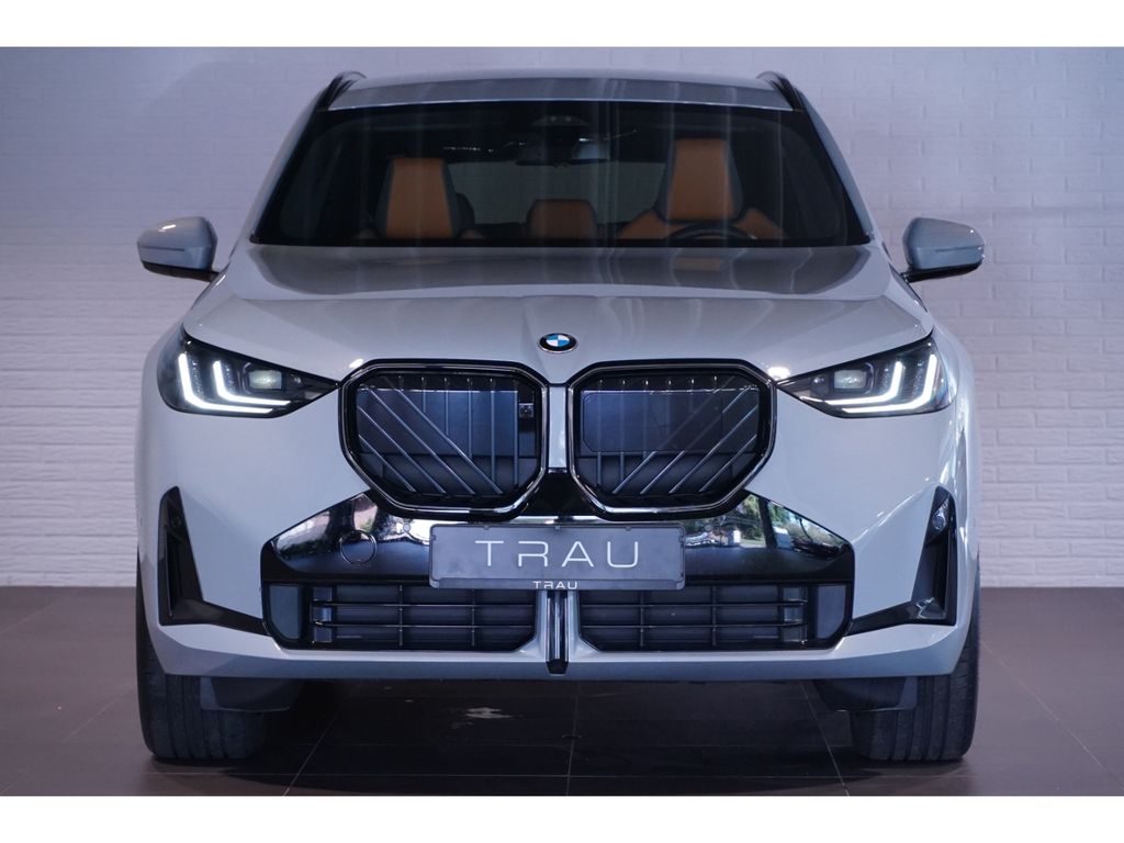 BMW X3 2026 г. Серый, пробег 26220 км