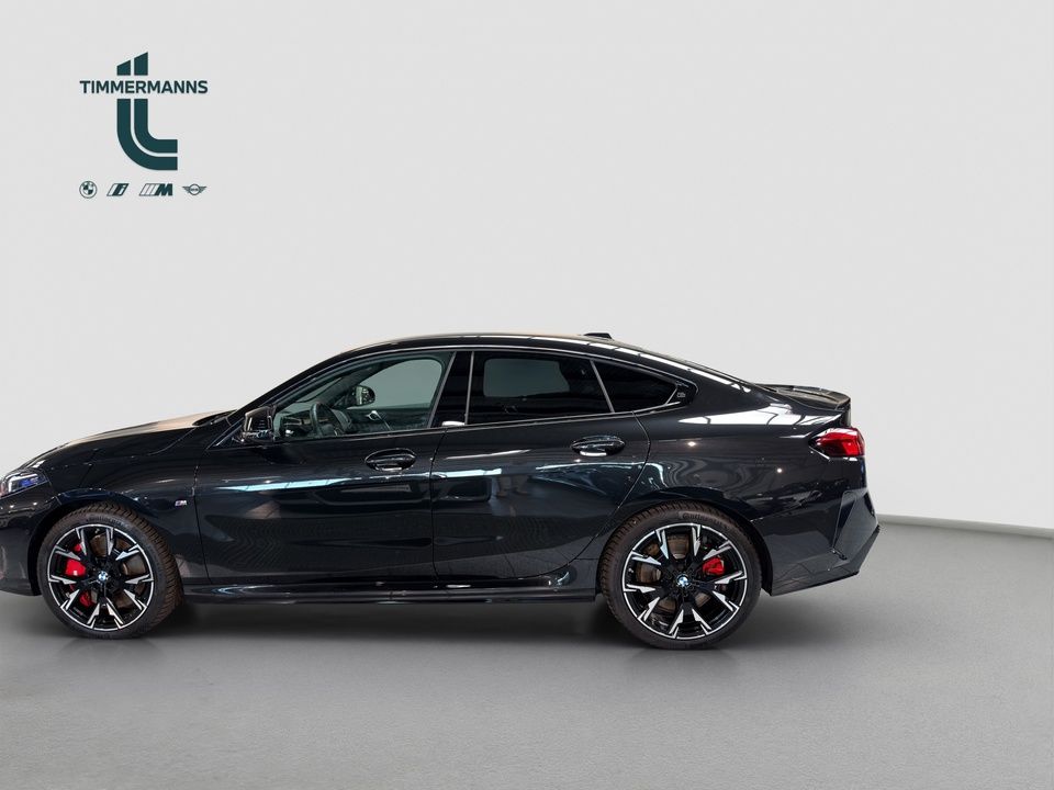 BMW M235 2025 г. Чёрный, пробег 16274 км