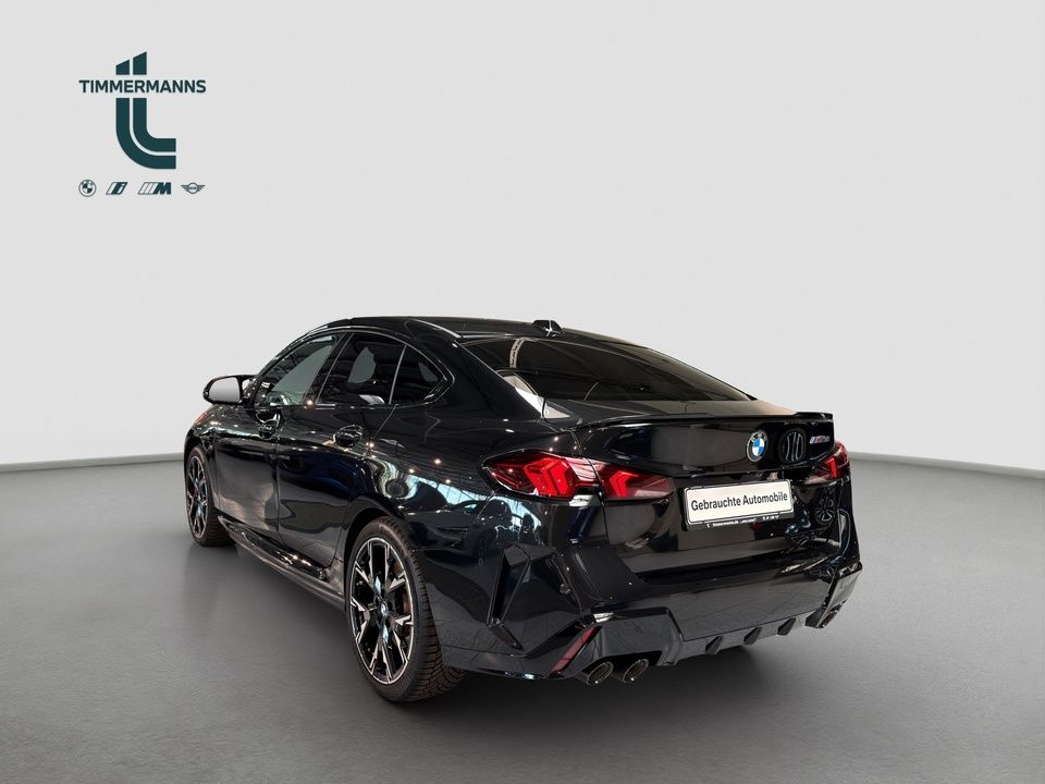 BMW M235 2025 г. Чёрный, пробег 16274 км