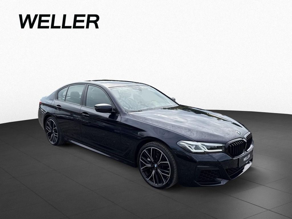 BMW 540 2023 г. Чёрный, пробег 31145 км