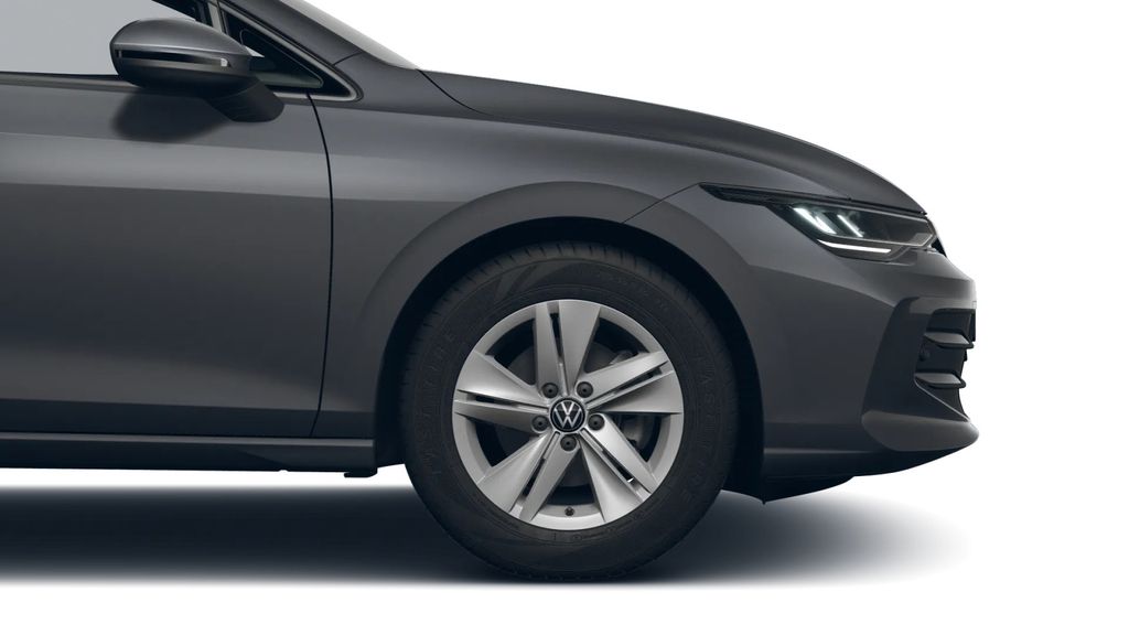 Volkswagen Golf 2025 г. Серый, пробег 25200 км