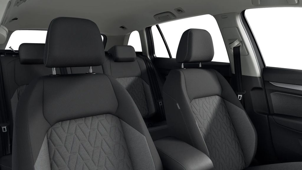 Volkswagen Golf 2025 г. Серый, пробег 40000 км