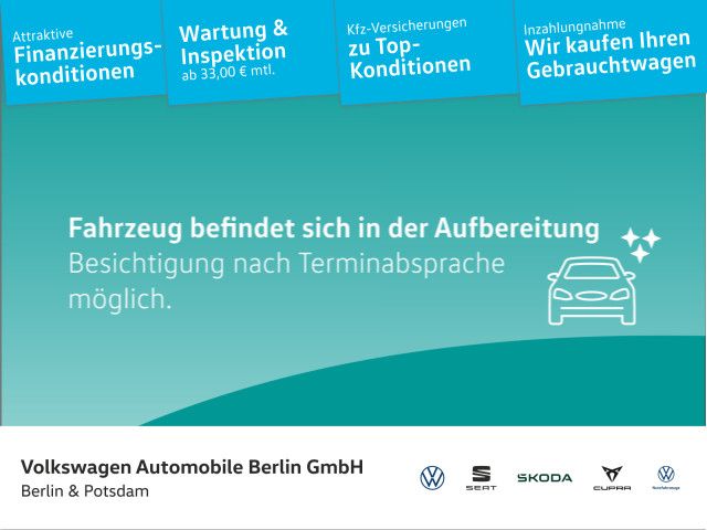 Volkswagen Golf 2024 г. Серый, пробег 49623 км
