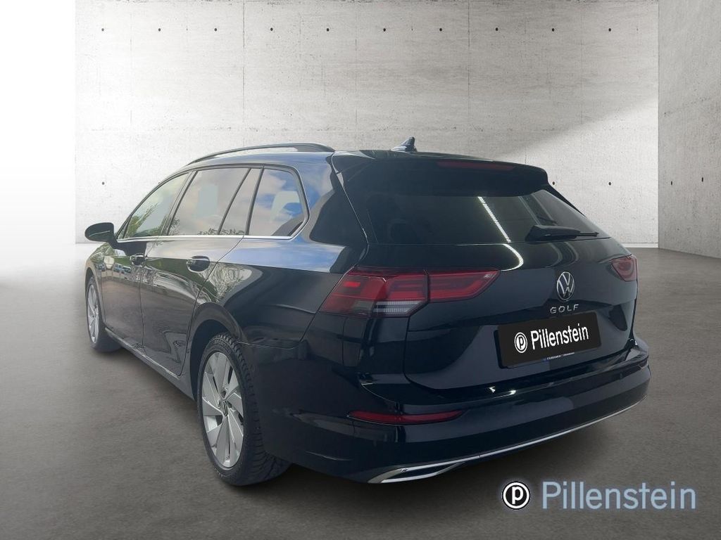 Volkswagen Golf 2024 г. Чёрный, пробег 51000 км