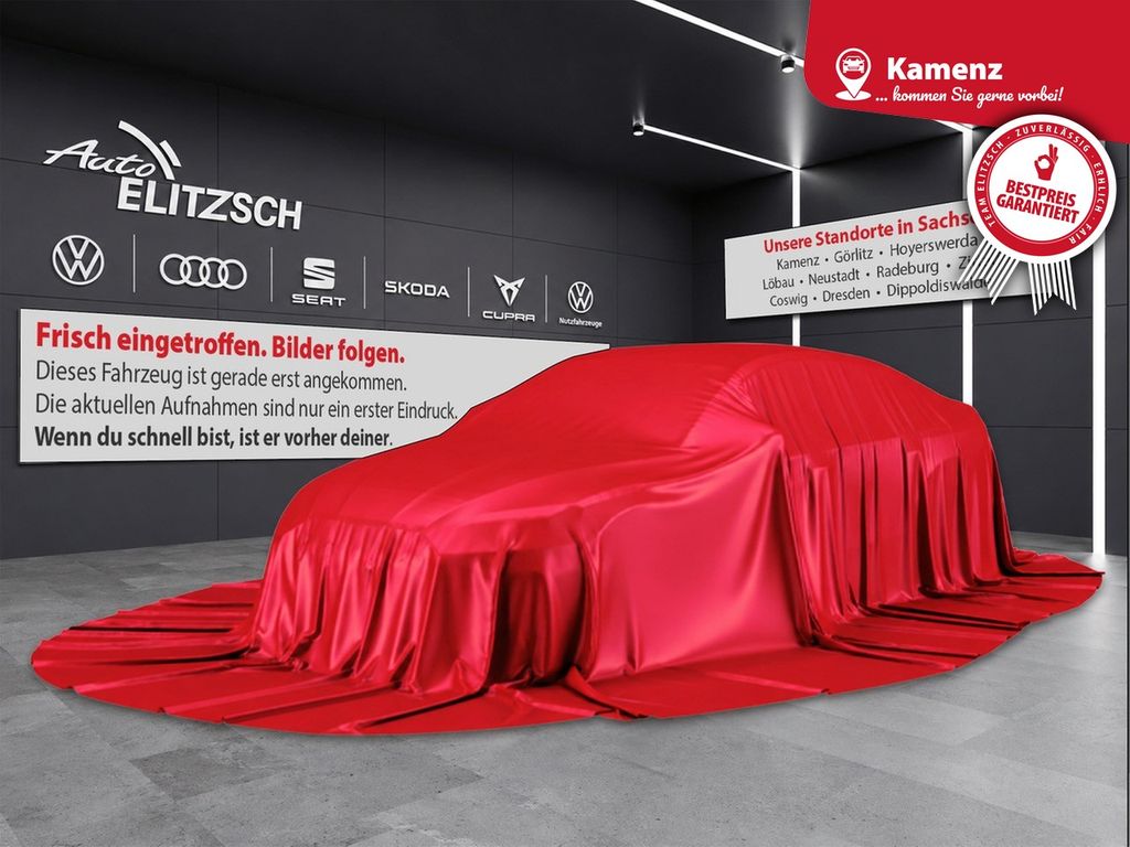 Volkswagen Golf 2022 г. Чёрный, пробег 29900 км