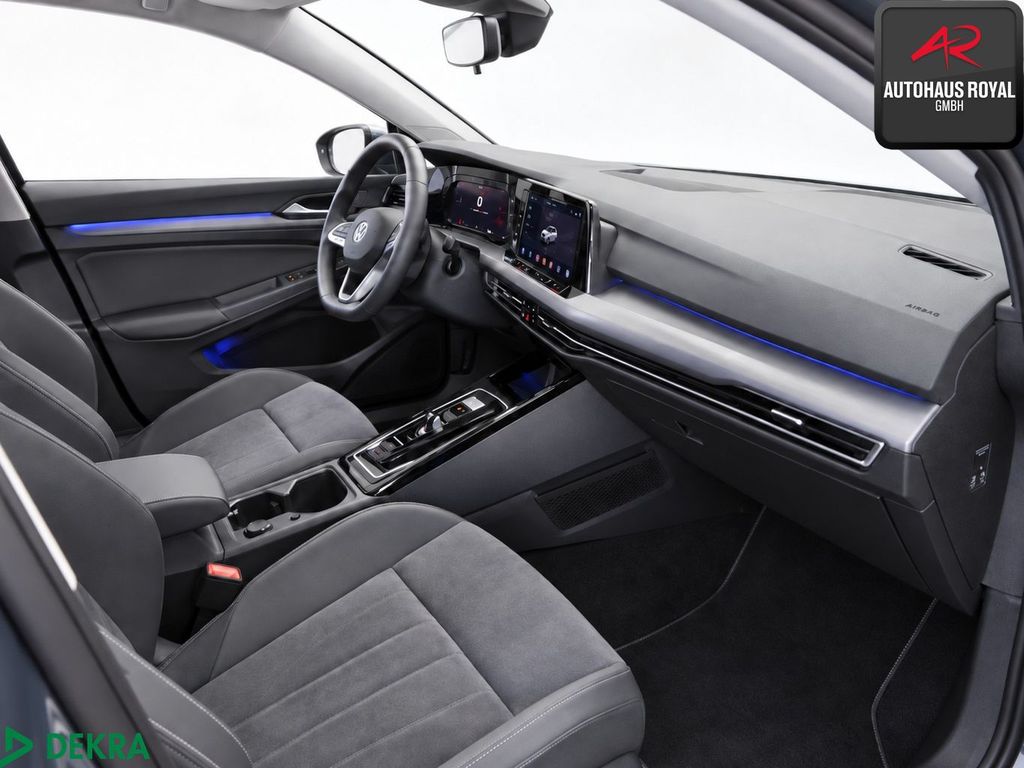Volkswagen Golf 2024 г. Серый, пробег 23279 км