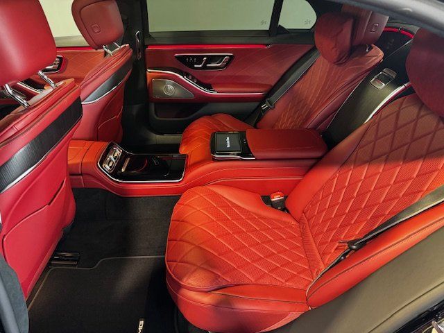 Mercedes-Benz S 400 2021 г. Чёрный, пробег 12798 км