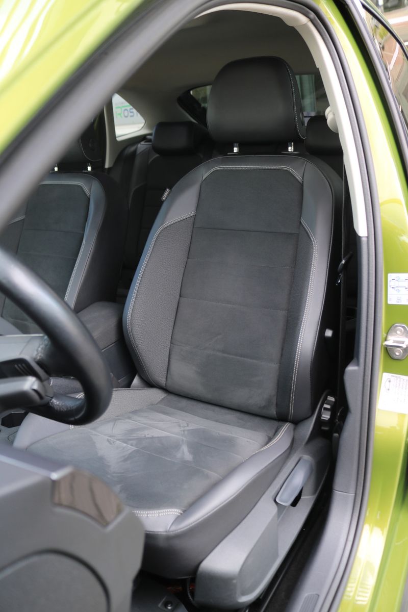 Volkswagen Taigo 2022 г. Зелёный, пробег 41840 км