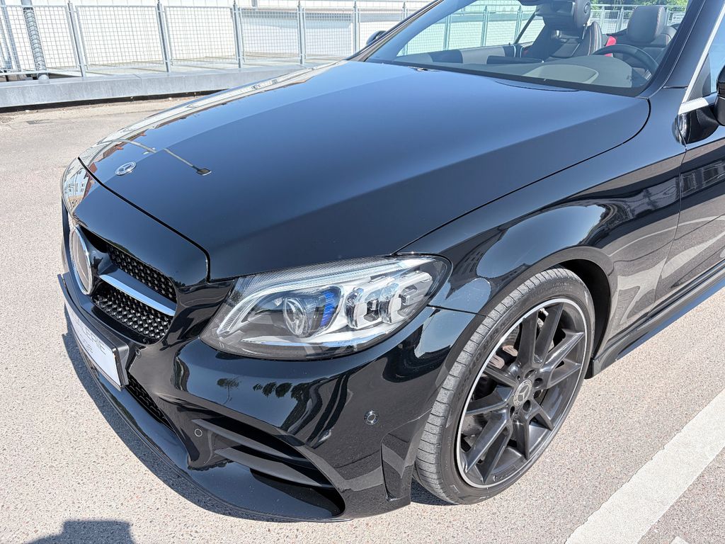Mercedes-Benz C 300 2023 г. Чёрный, пробег 51300 км