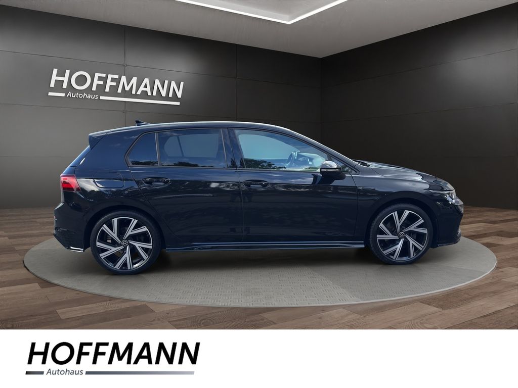 Volkswagen Golf 2022 г. Чёрный, пробег 54104 км