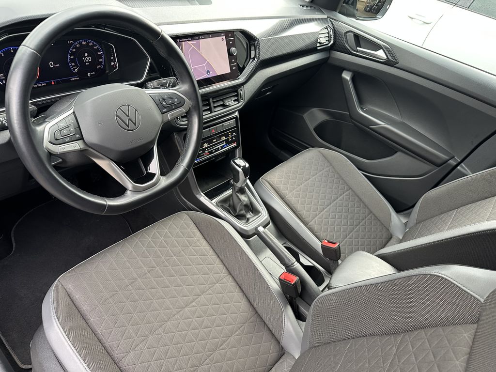 Volkswagen T-Cross 2023 г. Чёрный, пробег 48750 км
