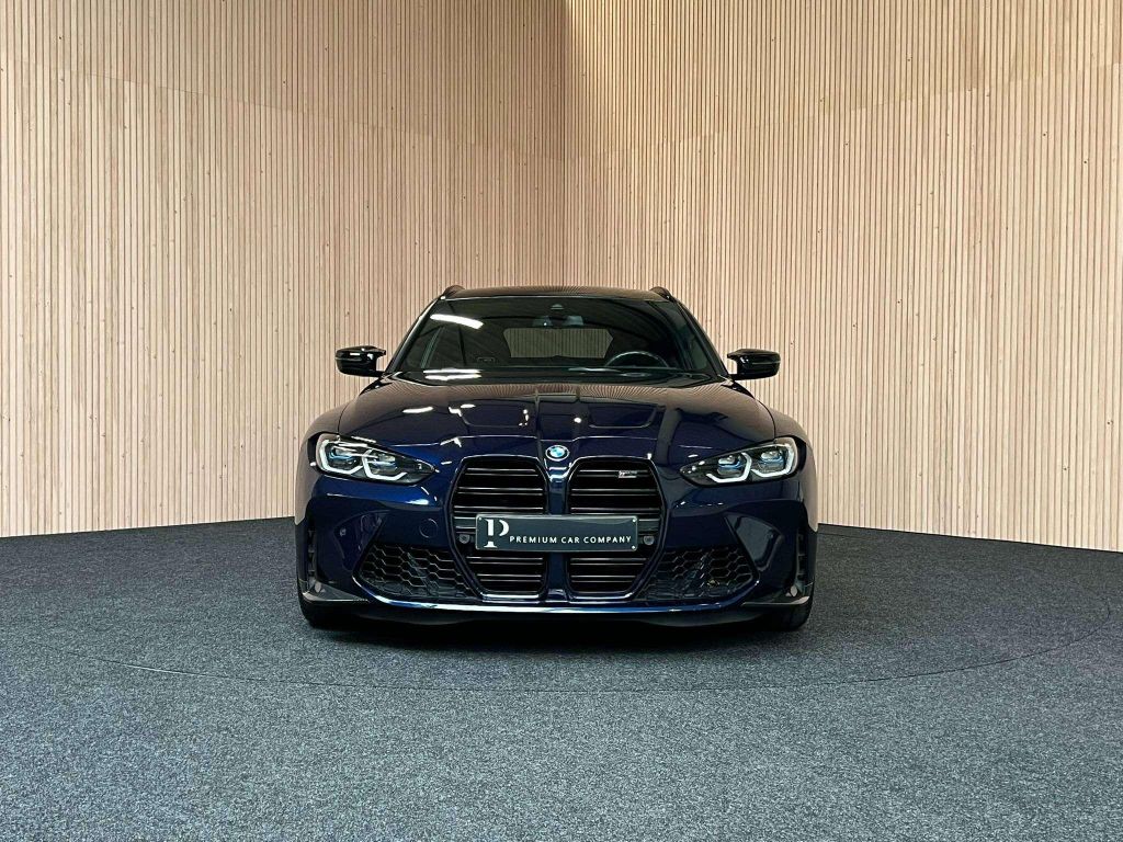 BMW M3 2024 г. Синий, пробег 34000 км
