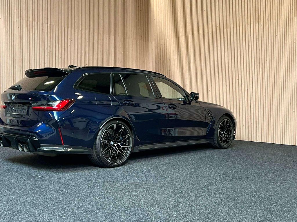 BMW M3 2024 г. Синий, пробег 34000 км