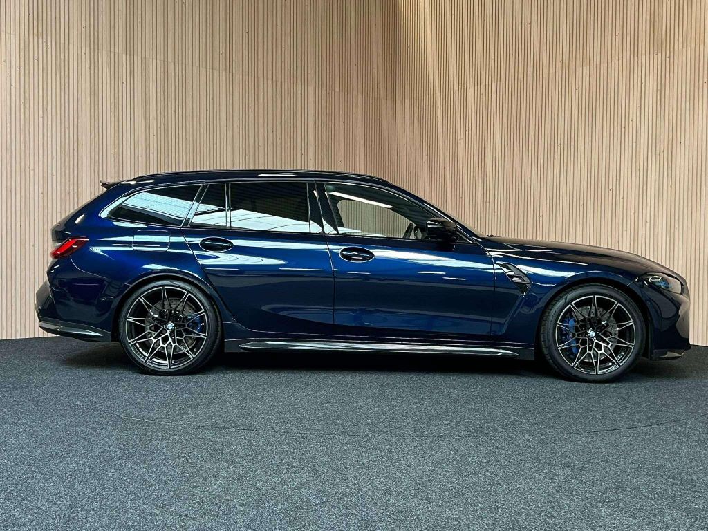 BMW M3 2024 г. Синий, пробег 34000 км