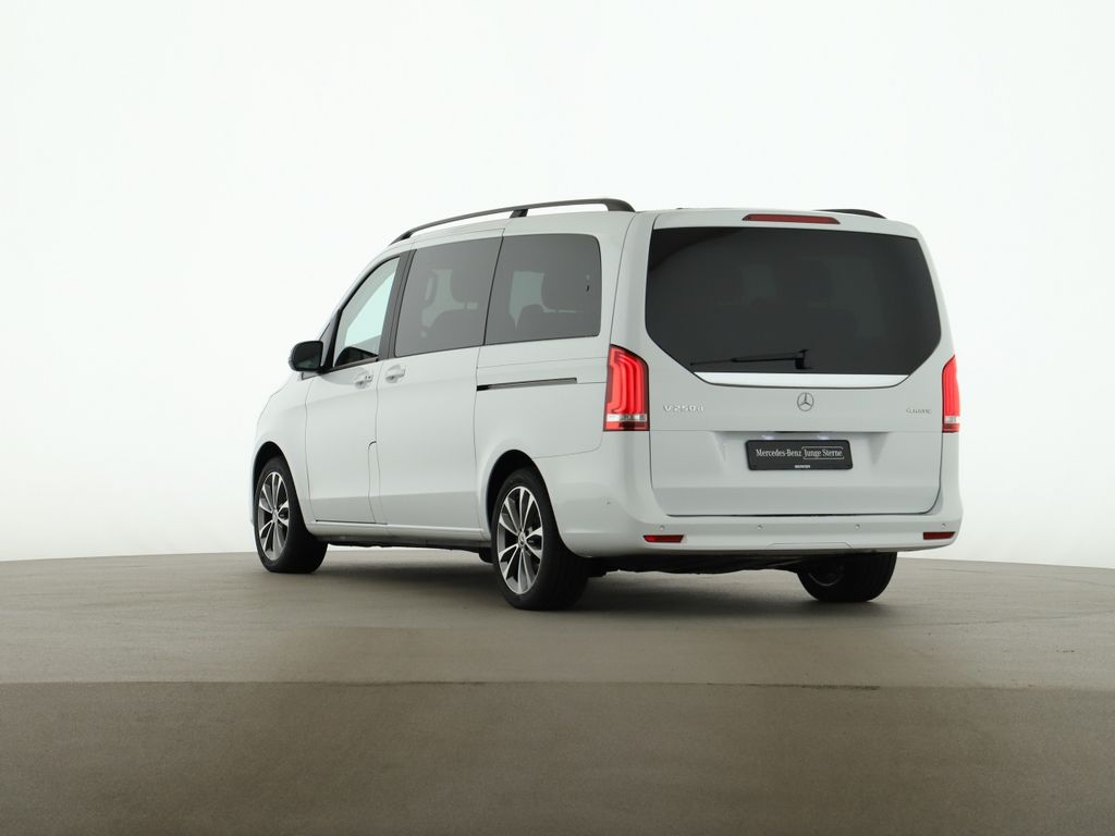 Mercedes-Benz V 250 2023 г. Белый, пробег 37200 км