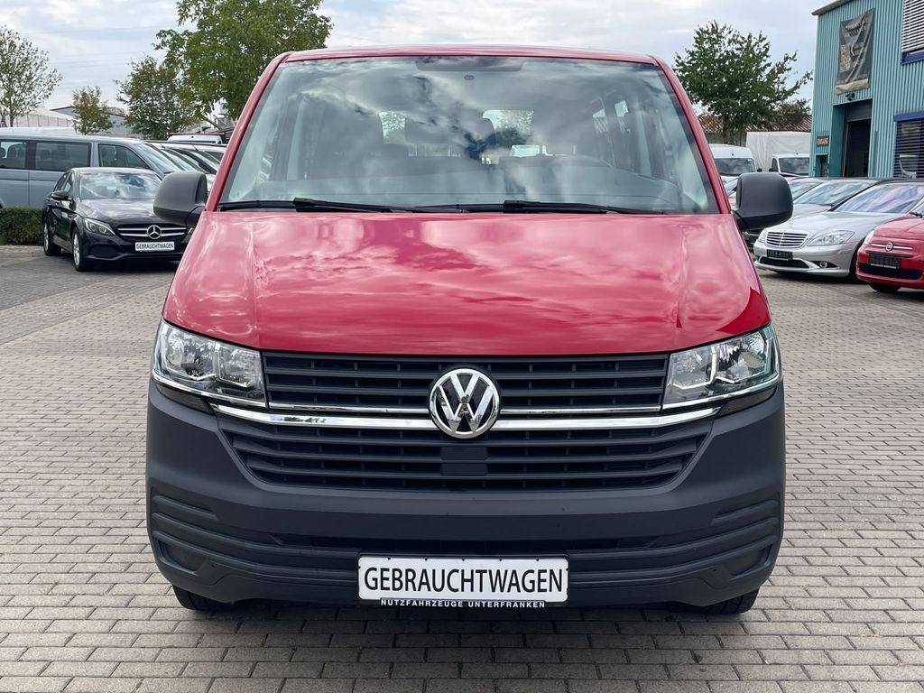 Volkswagen T6 KOMBI 2021 г. Красный, пробег 35700 км