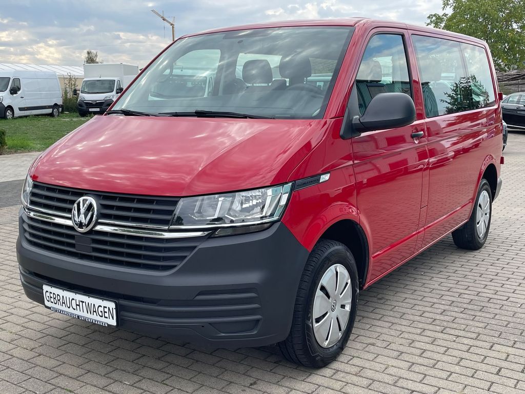 Volkswagen T6 KOMBI 2021 г. Красный, пробег 35700 км