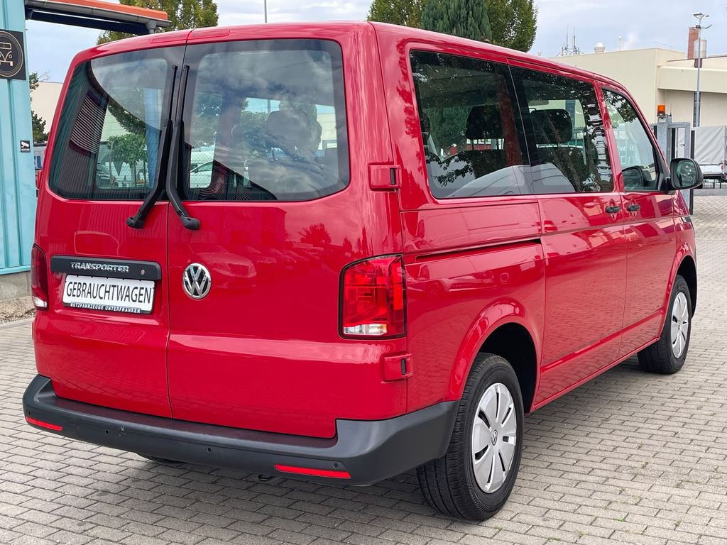 Volkswagen T6 KOMBI 2021 г. Красный, пробег 35700 км