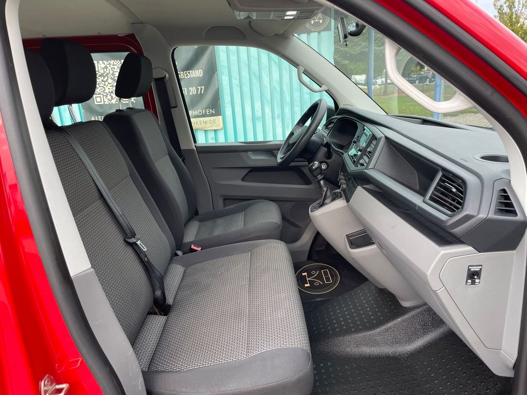 Volkswagen T6 KOMBI 2021 г. Красный, пробег 35700 км