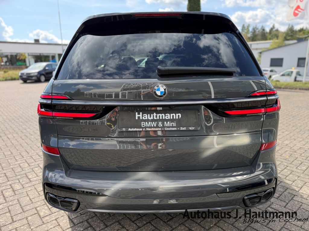 BMW X7 M60 2024 г. Серый, пробег 48600 км