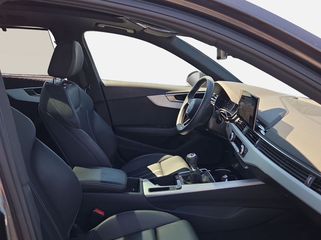 Audi A4 2023 г. Серый, пробег 29559 км