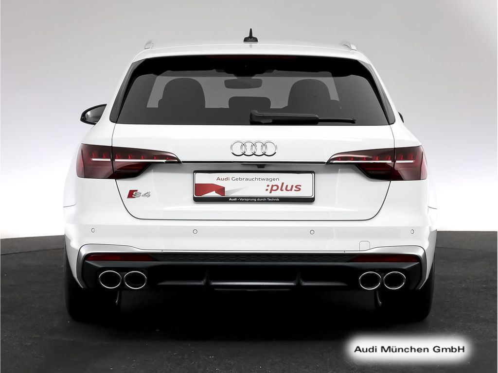 Audi S4 2024 г. Белый, пробег 41366 км