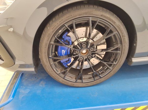 Volkswagen Golf 2025 г. Серый, пробег 19900 км
