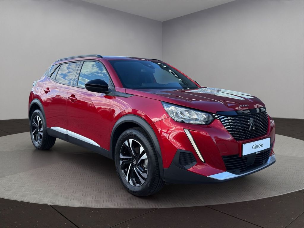 Peugeot 2008 2023 г. Красный, пробег 43206 км