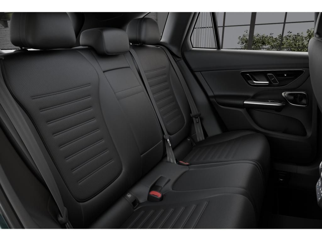 Mercedes-Benz GLC 300 2025 г. Серебристый, пробег 4239 км