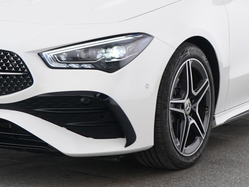 Mercedes-Benz CLA 220 2025 г. Белый, пробег 35446 км