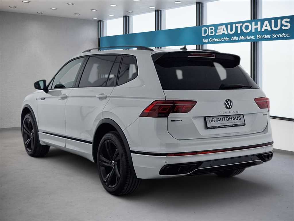 Volkswagen TIGUAN ALLSPACE 2023 г. Белый, пробег 44981 км