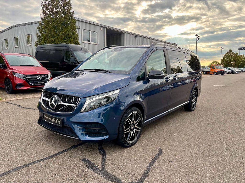 Mercedes-Benz V 300 2023 г. Синий, пробег 56161 км