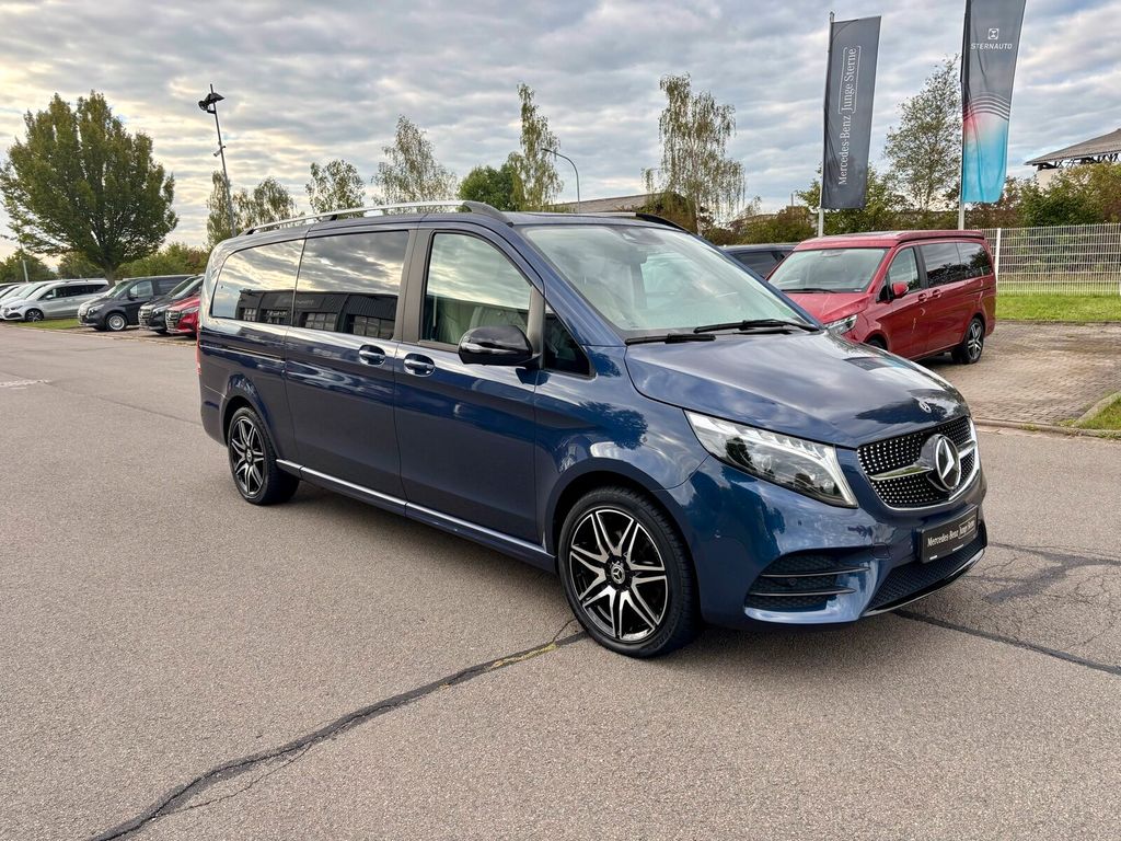 Mercedes-Benz V 300 2023 г. Синий, пробег 56161 км
