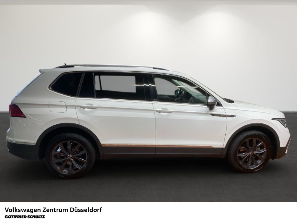 Volkswagen TIGUAN ALLSPACE 2023 г. Белый, пробег 34552 км