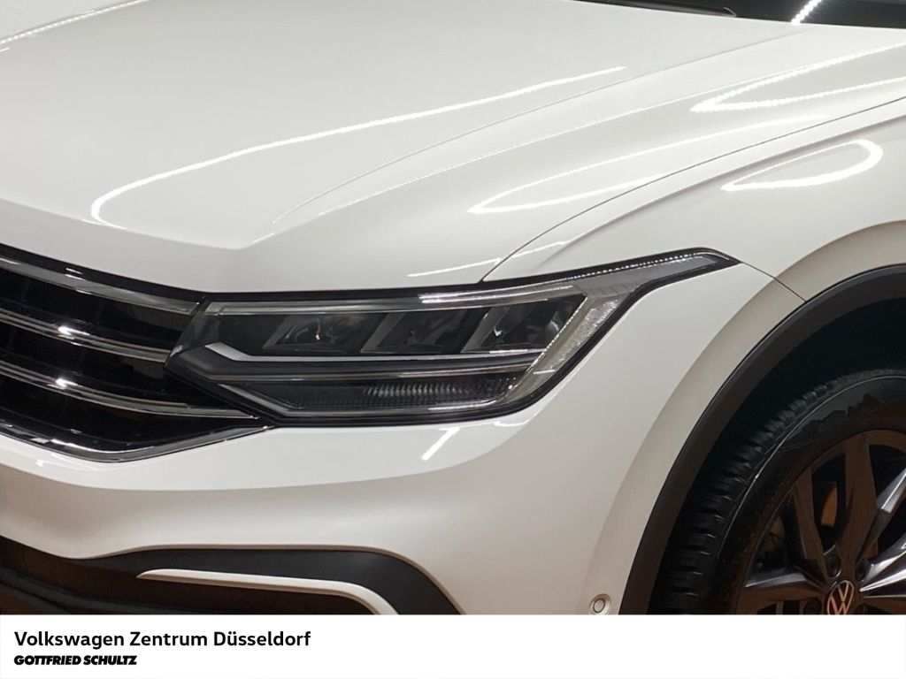 Volkswagen TIGUAN ALLSPACE 2023 г. Белый, пробег 34552 км