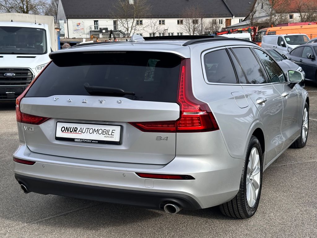 Volvo V60 2021 г. Серебристый, пробег 54600 км