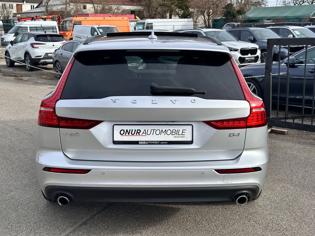 Volvo V60 2021 г. Серебристый, пробег 54600 км