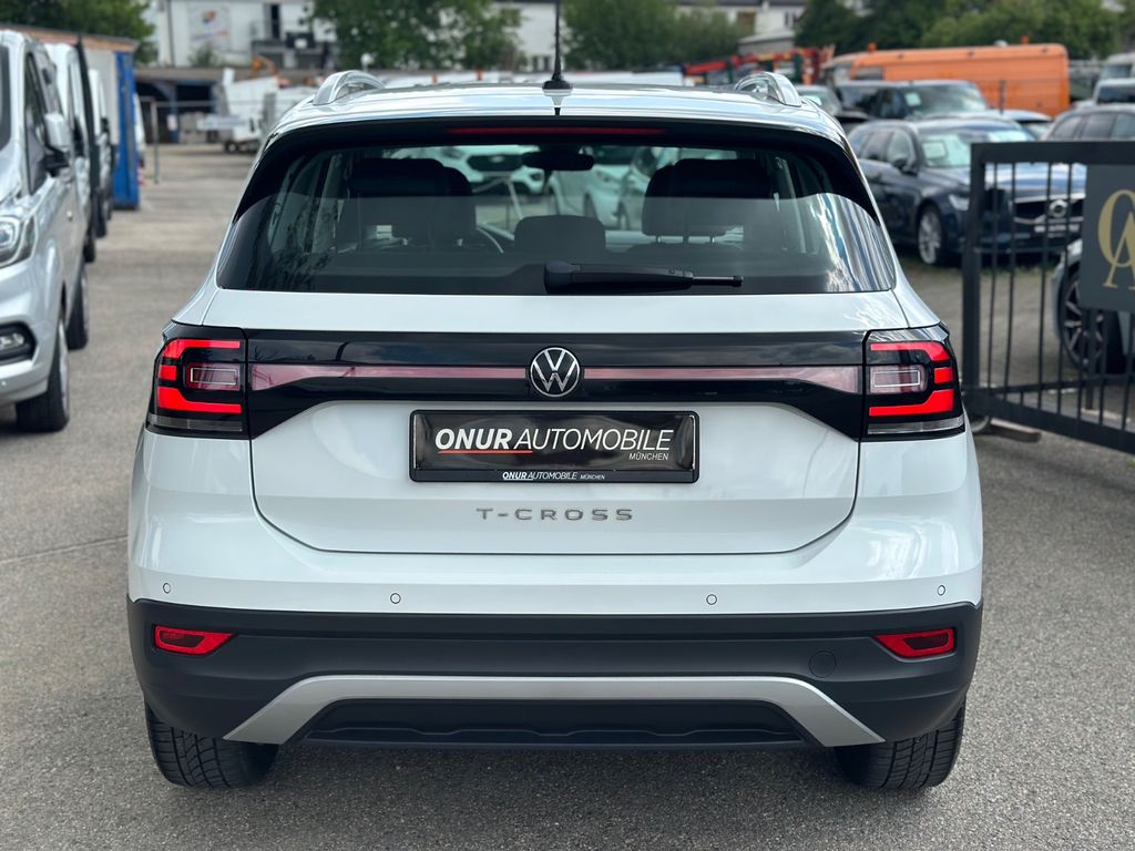 Volkswagen T-Cross 2022 г. Белый, пробег 53700 км