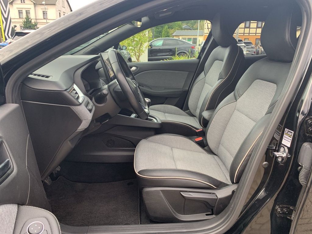 Renault Clio 2021 г. Чёрный, пробег 43470 км