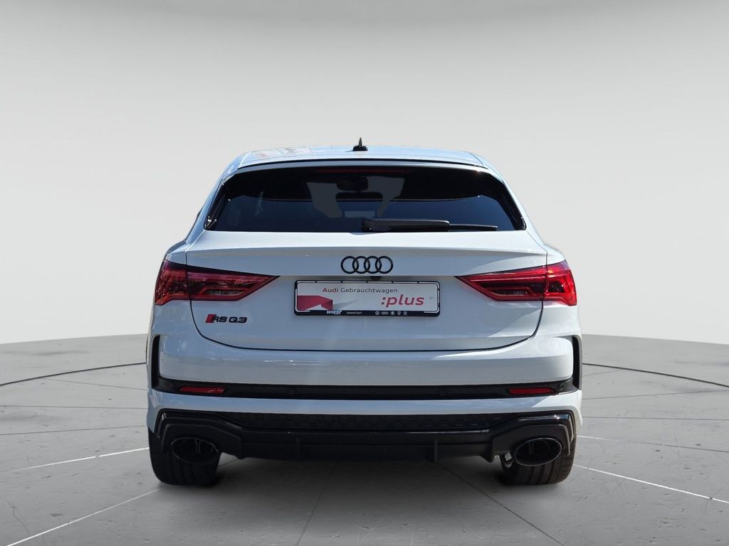 Audi RSQ3 2022 г. Белый, пробег 25851 км